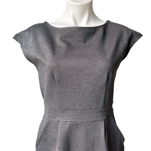 Quince Ultra-Stretch Ponte Cap Sleeve Dress in Grey, Sz M - Picture 9 of 15